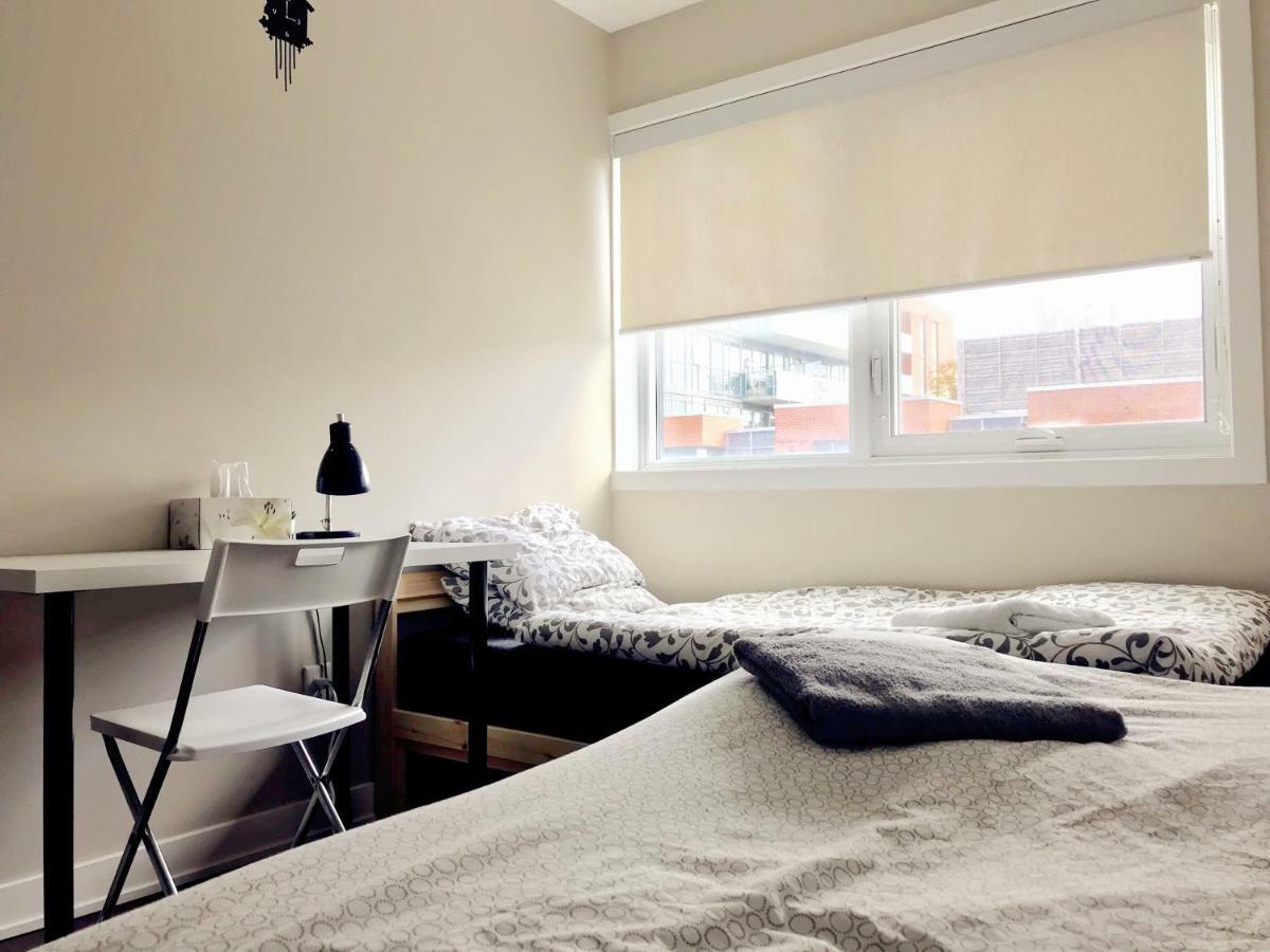 Home In Downtown Торонто Екстериор снимка
